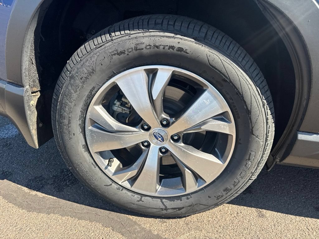 Used 2020 Subaru Ascent Premium w/ Convenience Package AWD/4WD image 9