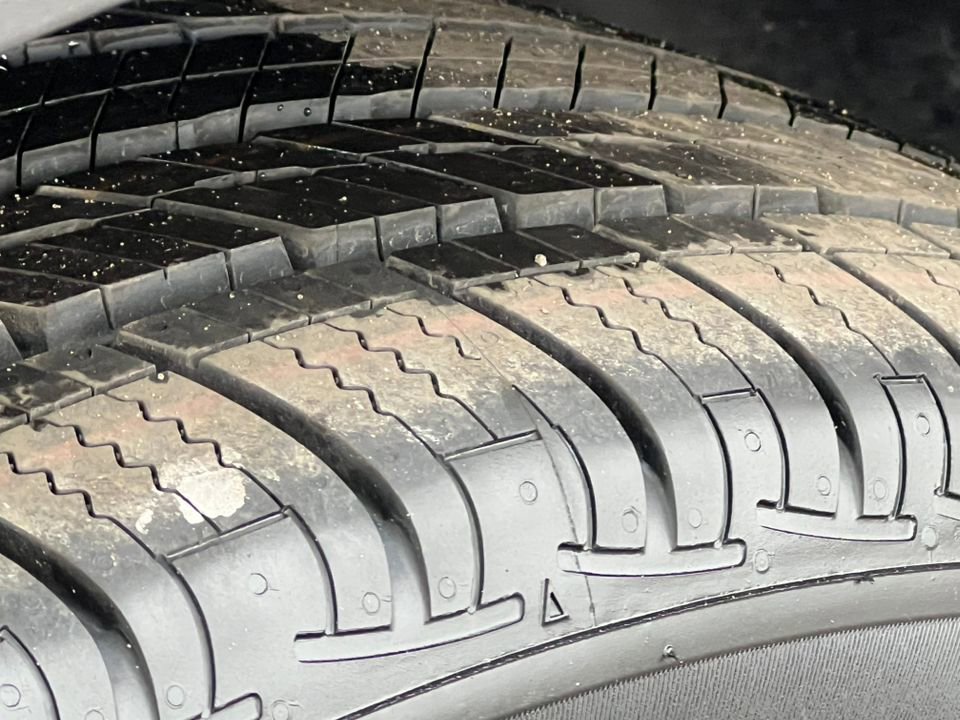 Used 2023 Kia Telluride SX image 10