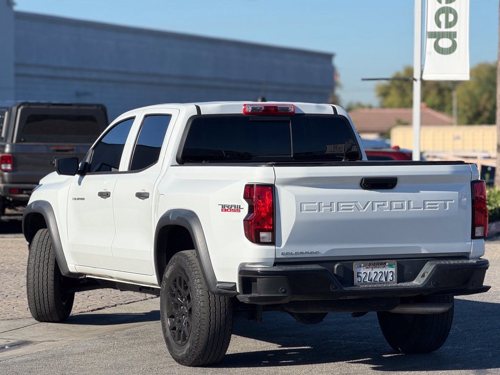 Used 2023 Chevrolet Colorado Trail Boss w/ Technology Package AWD/4WD image 3