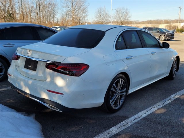 Used 2022 Mercedes-Benz E 350 Sedan image 5