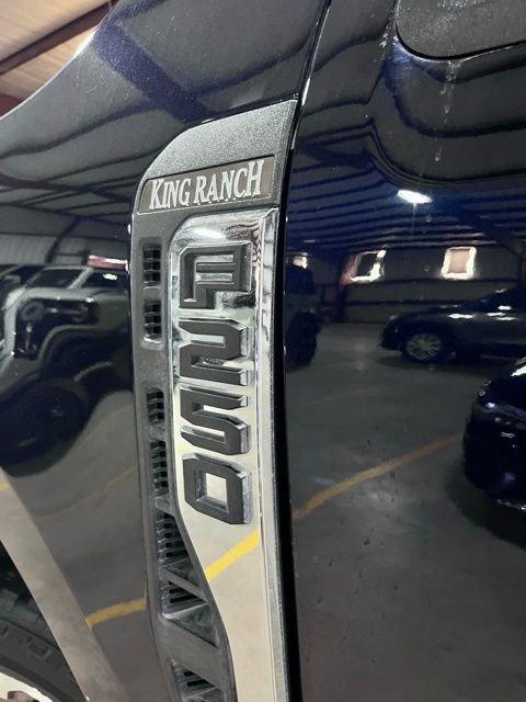 Used 2025 Ford F250 King Ranch w/ FX4 Off-Road Package image 32