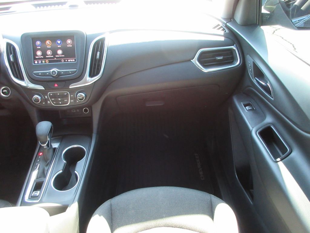 Certified 2020 Chevrolet Equinox LT w/ Driver Convenience Package image 17