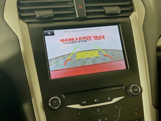 Used 2014 Ford Fusion SE w/ Equipment Group 202A image 17