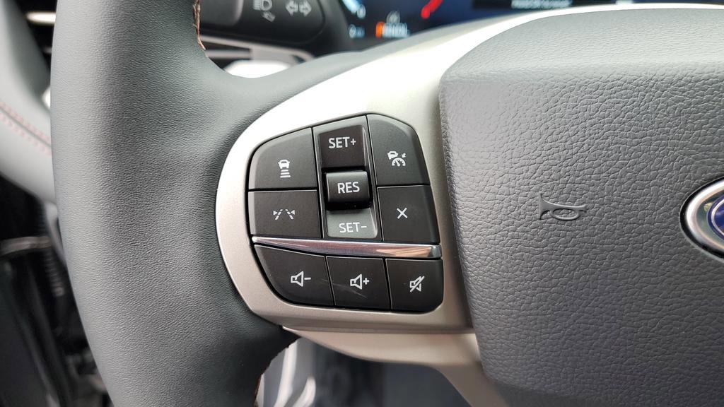 New 2026 Ford Explorer Active image 22