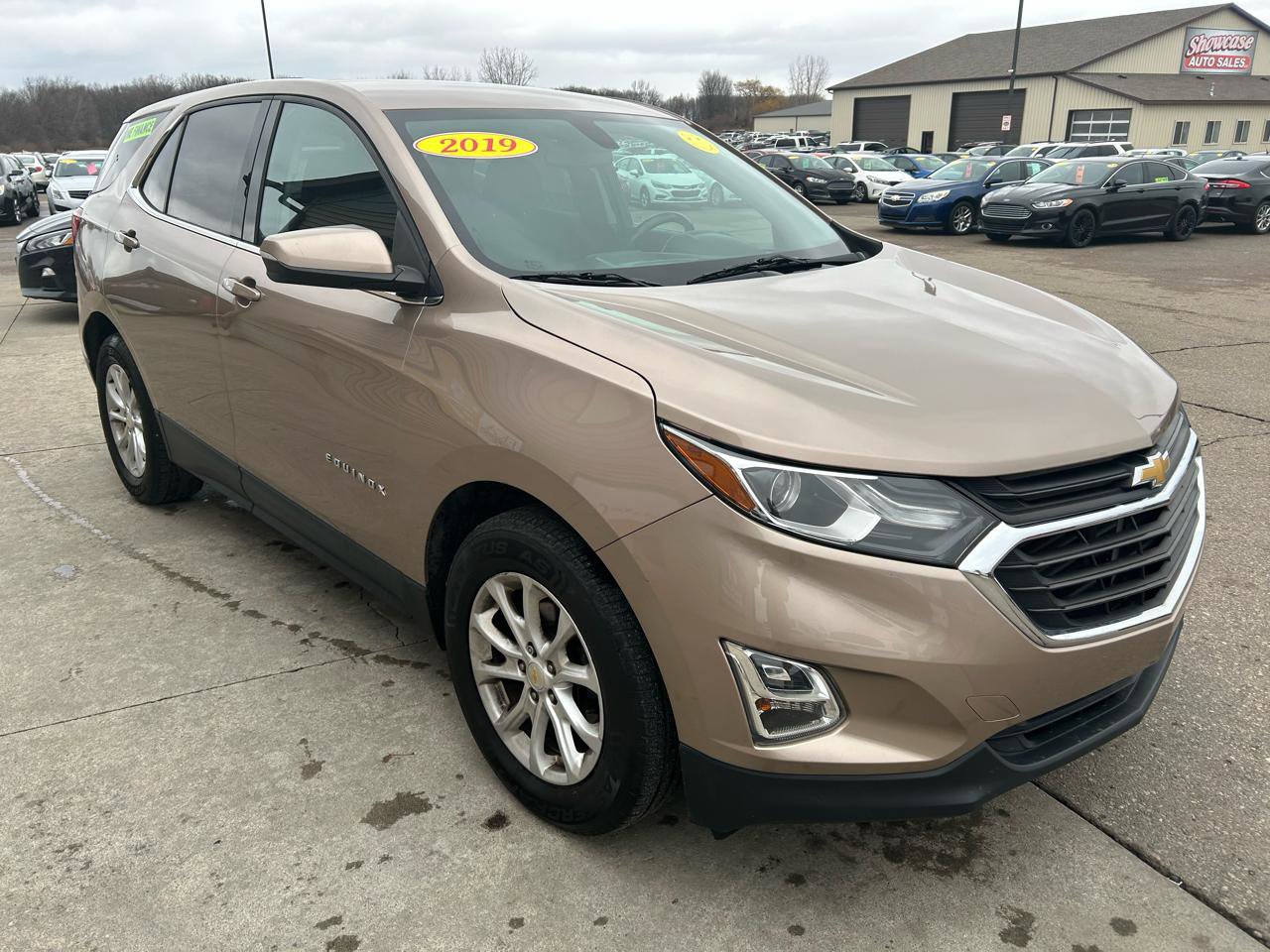 Used 2019 Chevrolet Equinox LT image 3