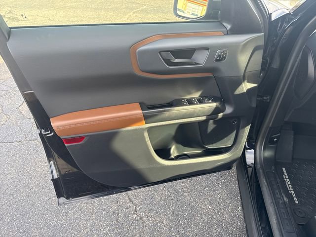 Used 2024 Ford Bronco Sport Outer Banks w/ Tech Package image 12