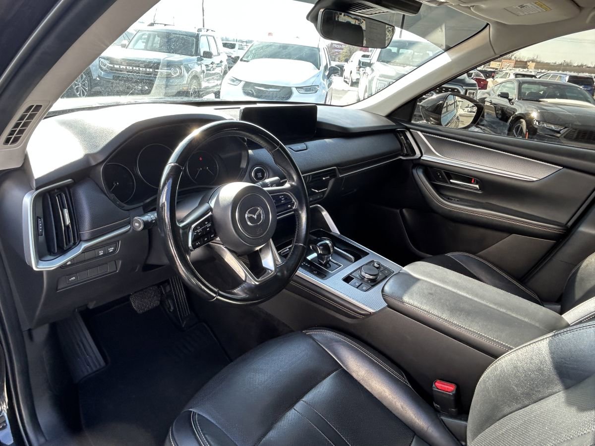 Used 2024 MAZDA CX-90 3.3 Turbo w/ Preferred Plus image 9