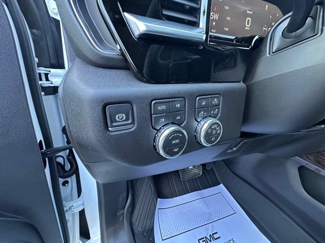 New 2026 GMC Sierra 1500 Elevation w/ Elevation Premium Package AWD/4WD image 17
