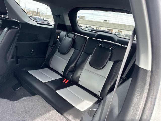 Certified 2023 Ford Explorer XLT w/ Equipment Group 202A AWD/4WD image 9