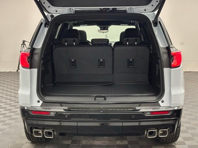 New 2026 GMC Acadia Denali Ultimate w/ LPO, Floor Liner Package AWD/4WD image 13