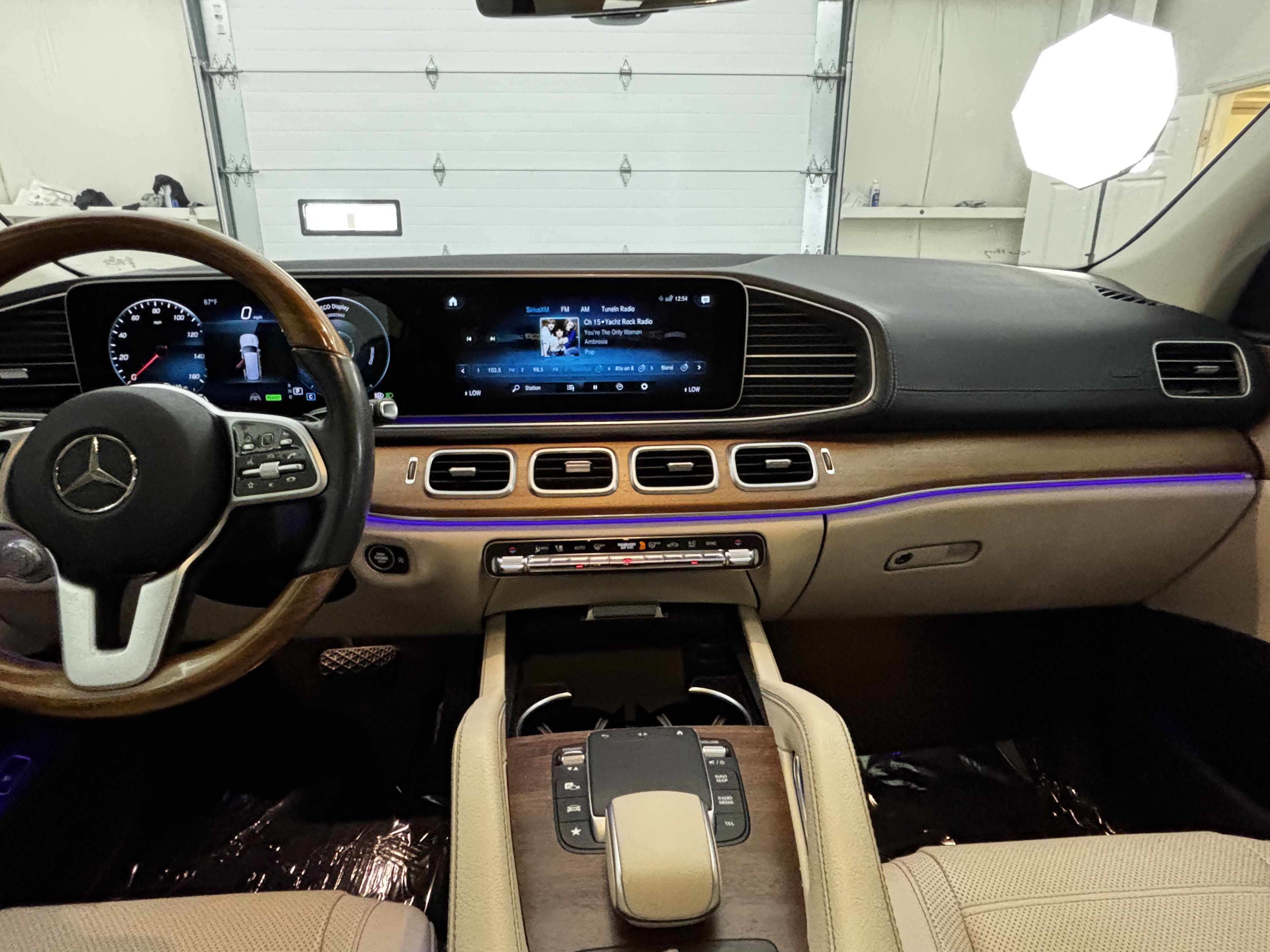 Used 2021 Mercedes-Benz GLS 450 4MATIC image 15