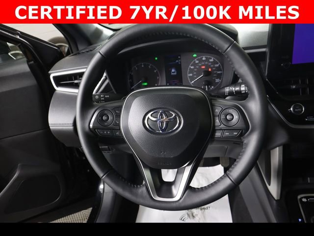 Used 2025 Toyota Corolla Cross AWD Hybrid w/ Moonroof Package image 19
