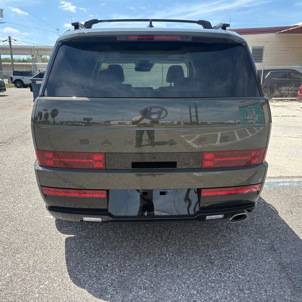 Used 2025 Hyundai Santa Fe Calligraphy image 4