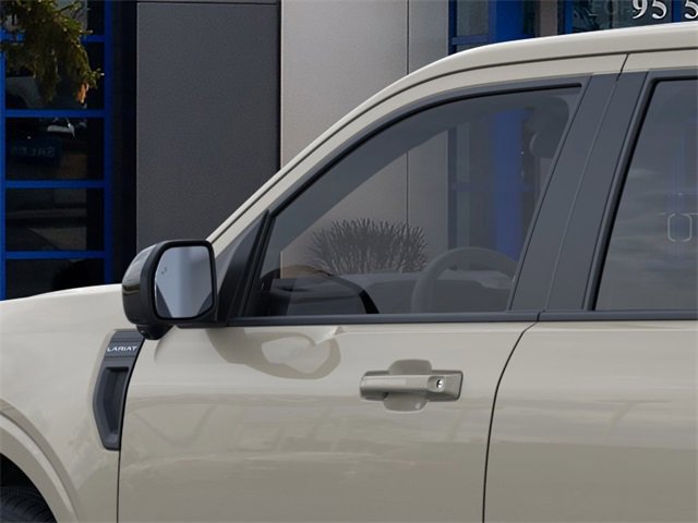 New 2025 Ford Maverick Lariat w/ 4K Tow Package image 21