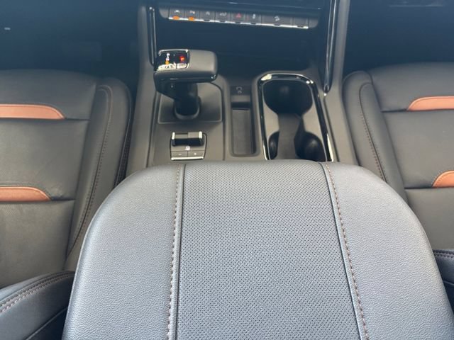 Used 2026 GMC Sierra 1500 AT4 w/ AT4 Premium Package AWD/4WD image 7