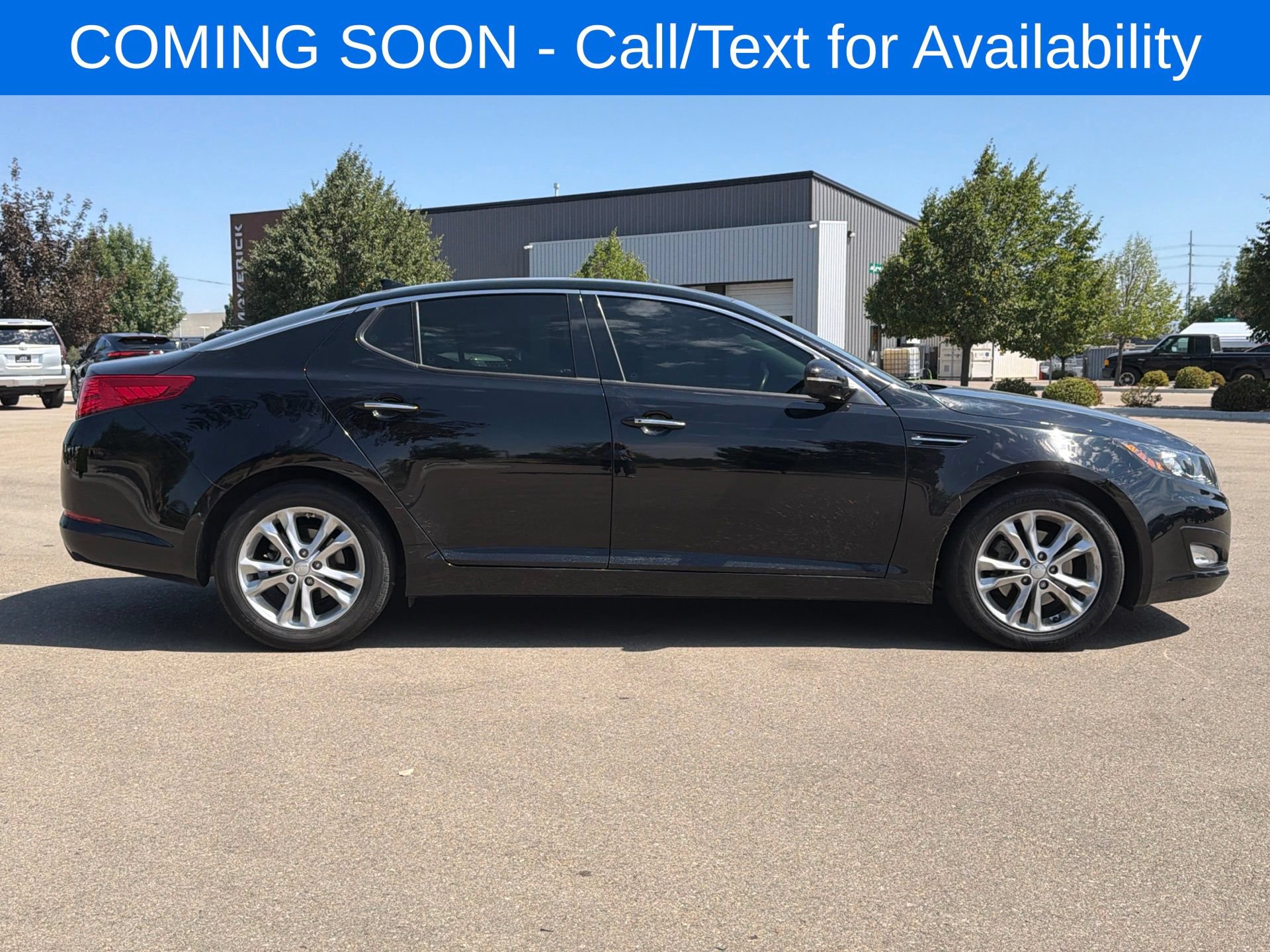 Used 2012 Kia Optima EX w/ Premium Pkg FWD image 4