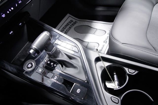 Used 2023 Kia Niro EX image 26