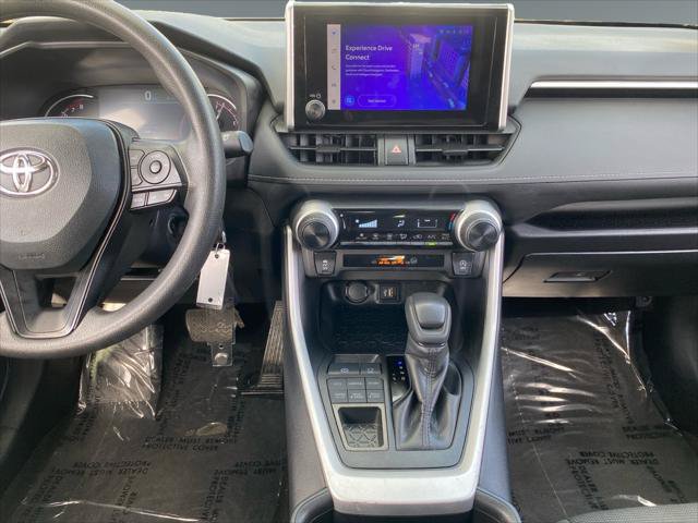 Certified 2025 Toyota RAV4 LE AWD/4WD image 11