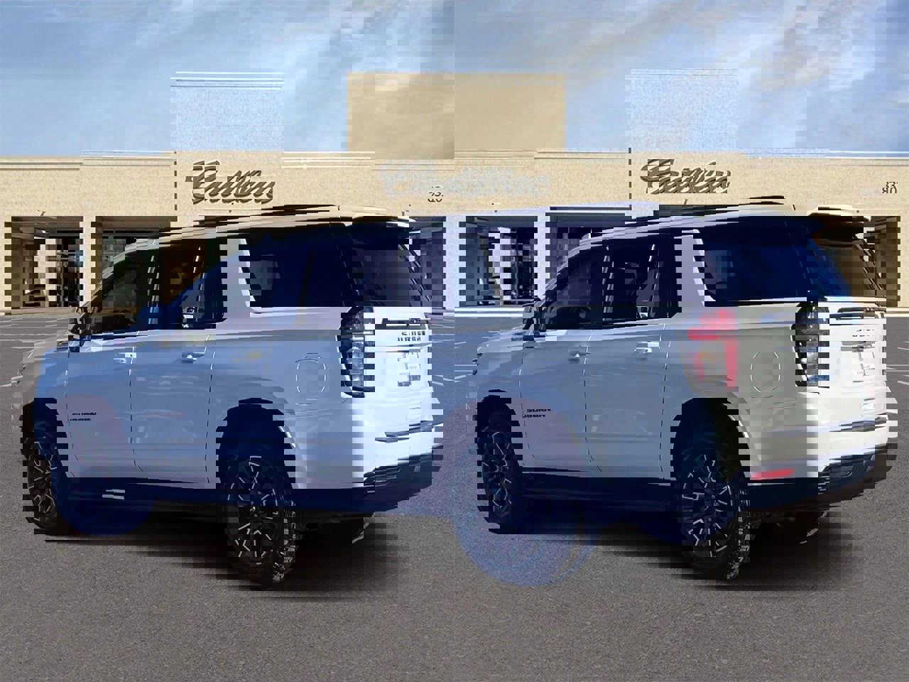 Used 2023 Chevrolet Suburban Z71 w/ Luxury Package image 7