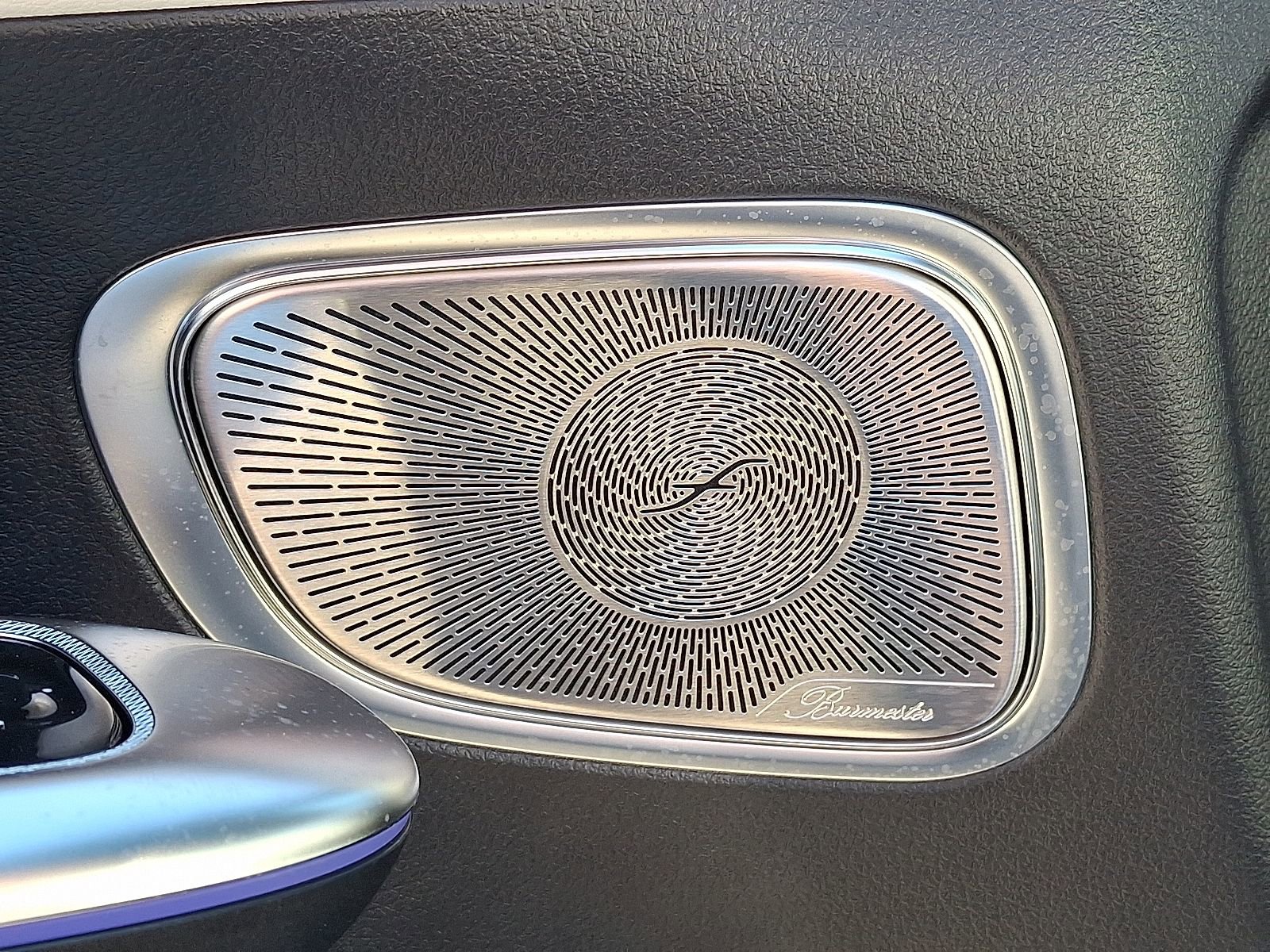 Certified 2025 Mercedes-Benz GLC 300 4MATIC image 27