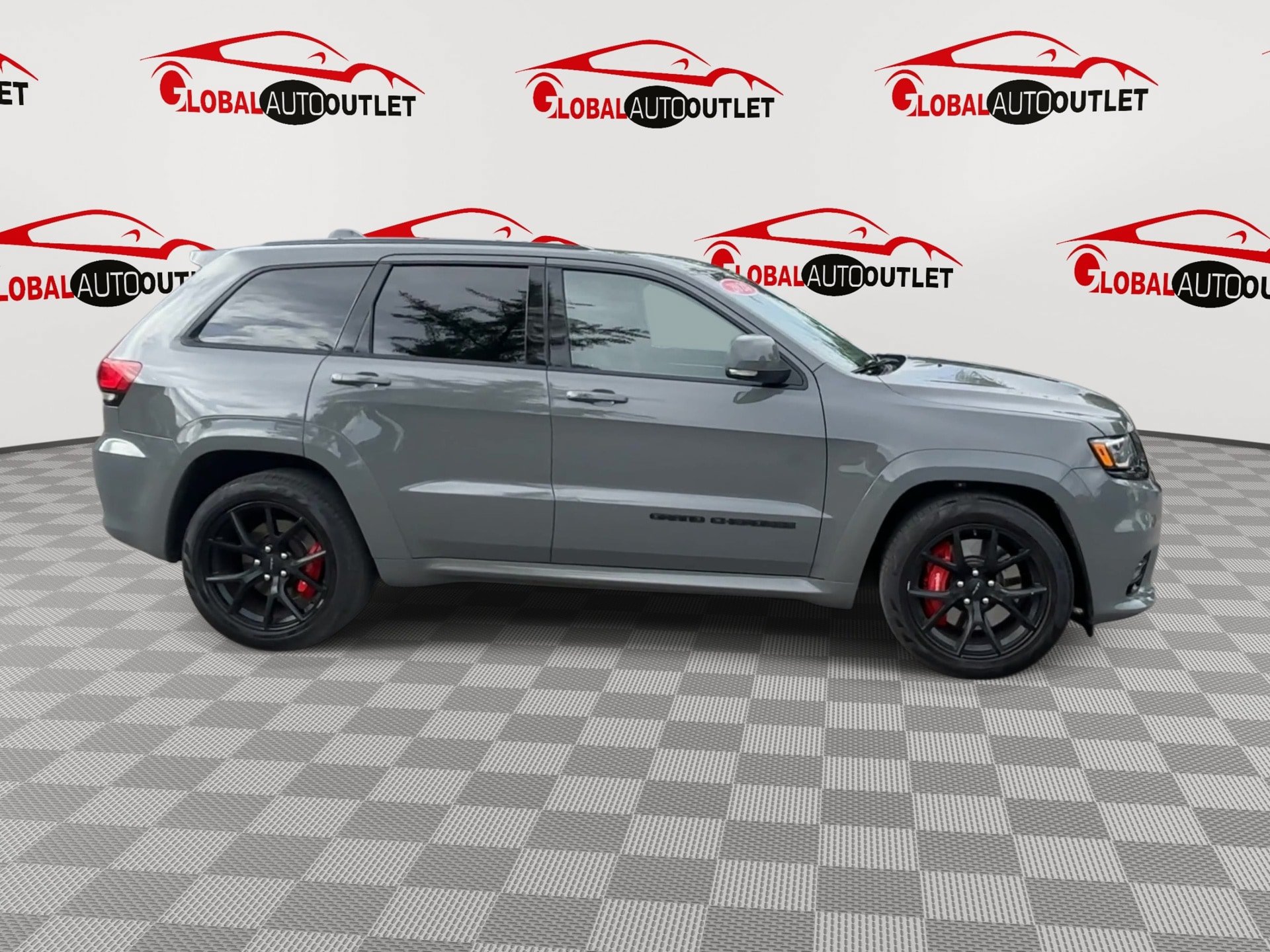 Used 2020 Jeep Grand Cherokee SRT AWD/4WD image 9