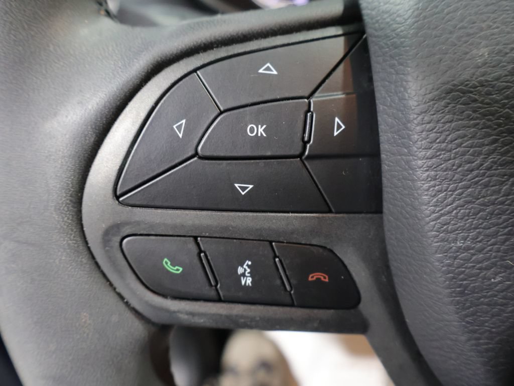 Used 2022 Jeep Cherokee Trailhawk w/ Premium Leather Package AWD/4WD image 32