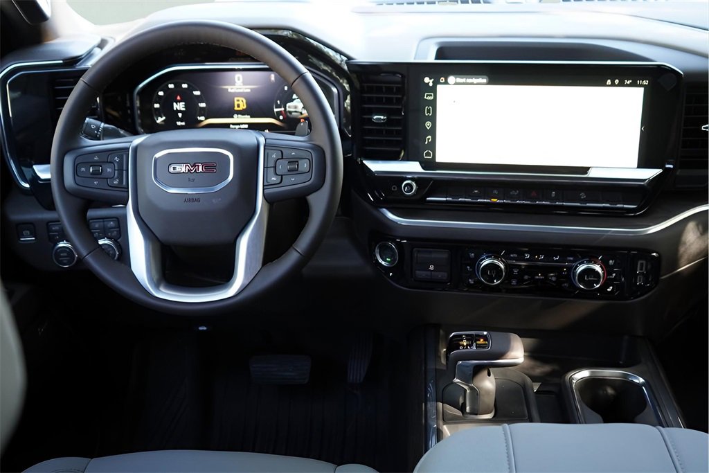 New 2026 GMC Sierra 1500 SLT image 26