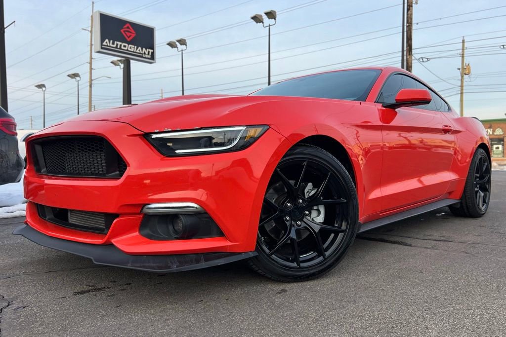 Used 2016 Ford Mustang Coupe image 14