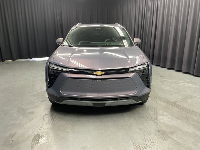 Used 2025 Chevrolet Blazer EV LT image 8