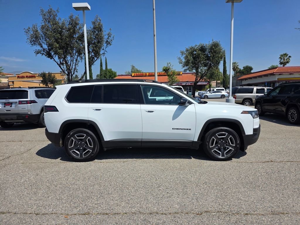 New 2026 Jeep Cherokee Limited AWD/4WD image 3