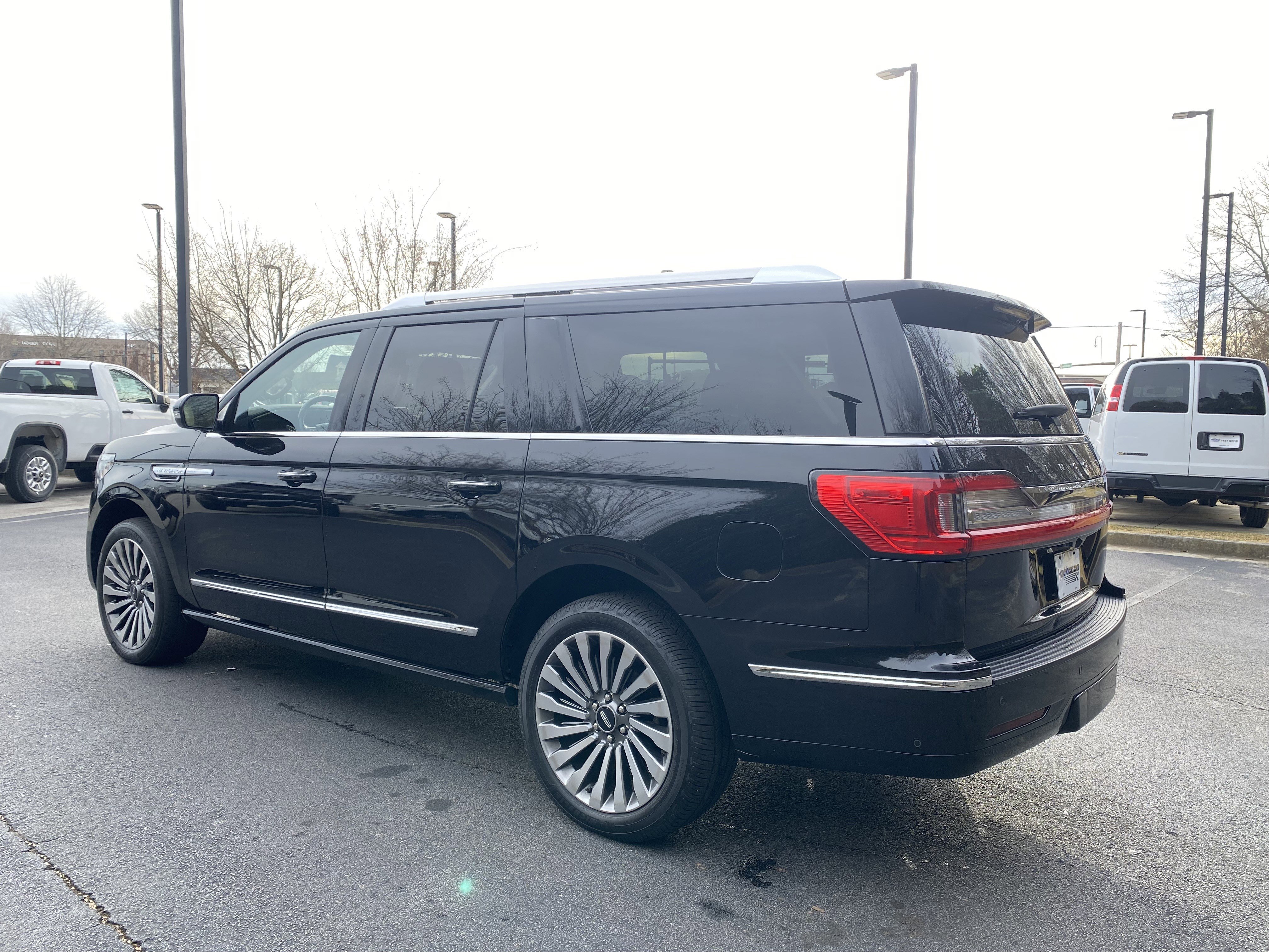 Used 2020 Lincoln Navigator L Reserve w/ Luxury Package image 7