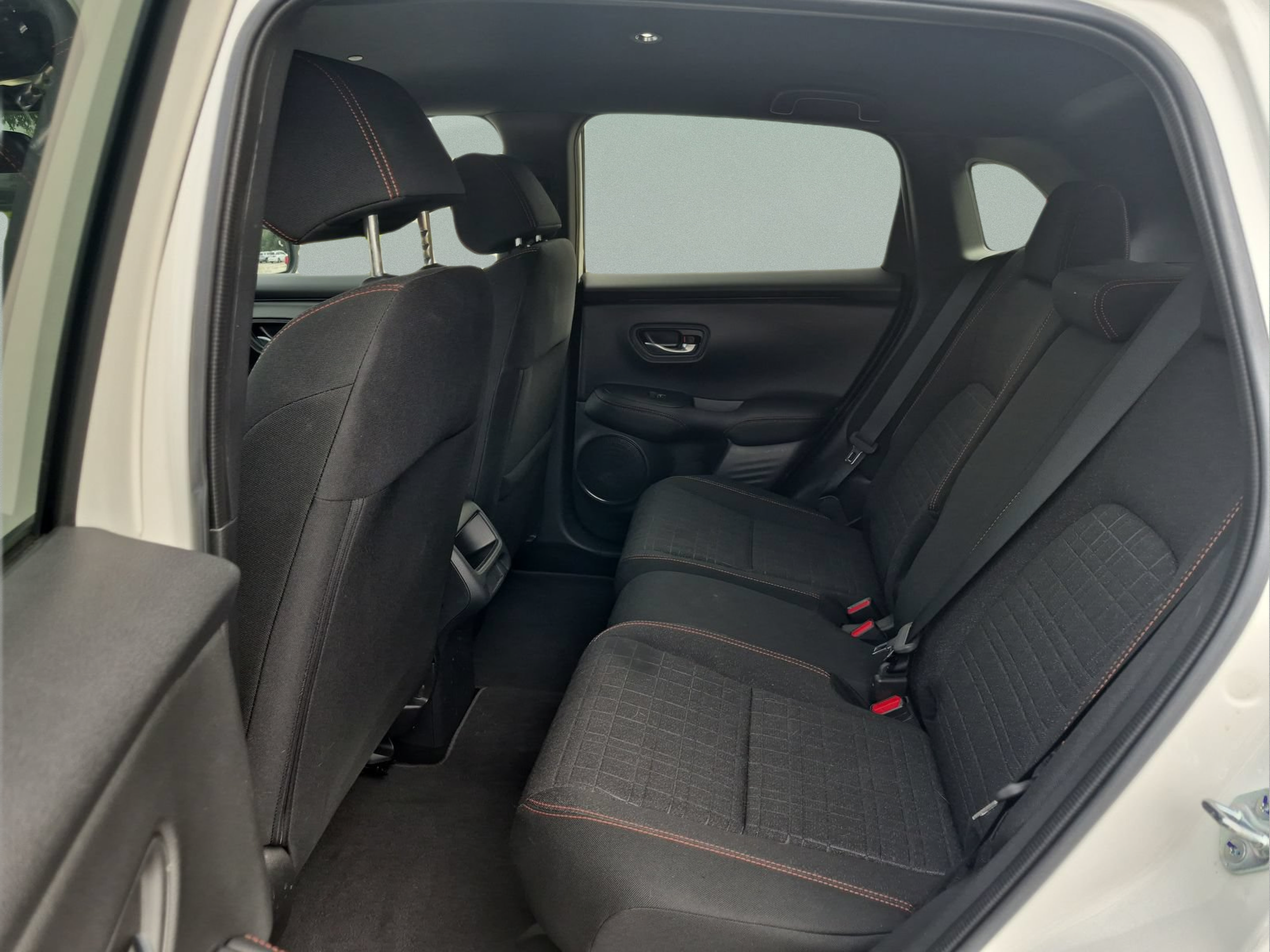 Certified 2025 Honda HR-V Sport image 17