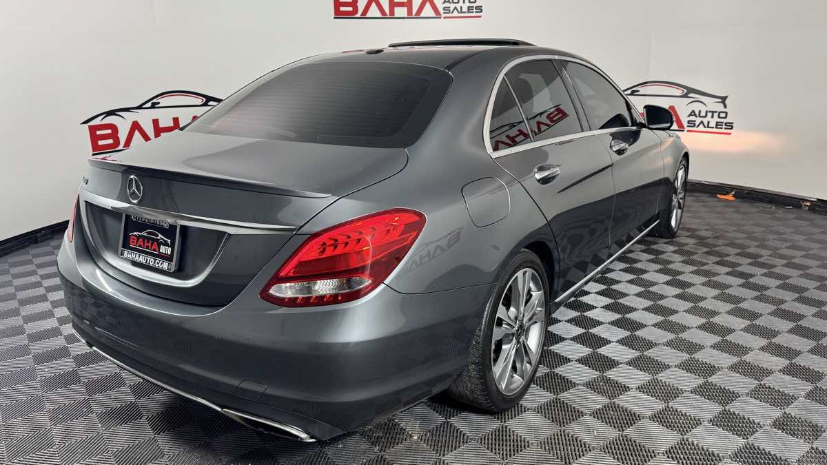 Used 2018 Mercedes-Benz C 300 Sedan w/ Premium Package image 8
