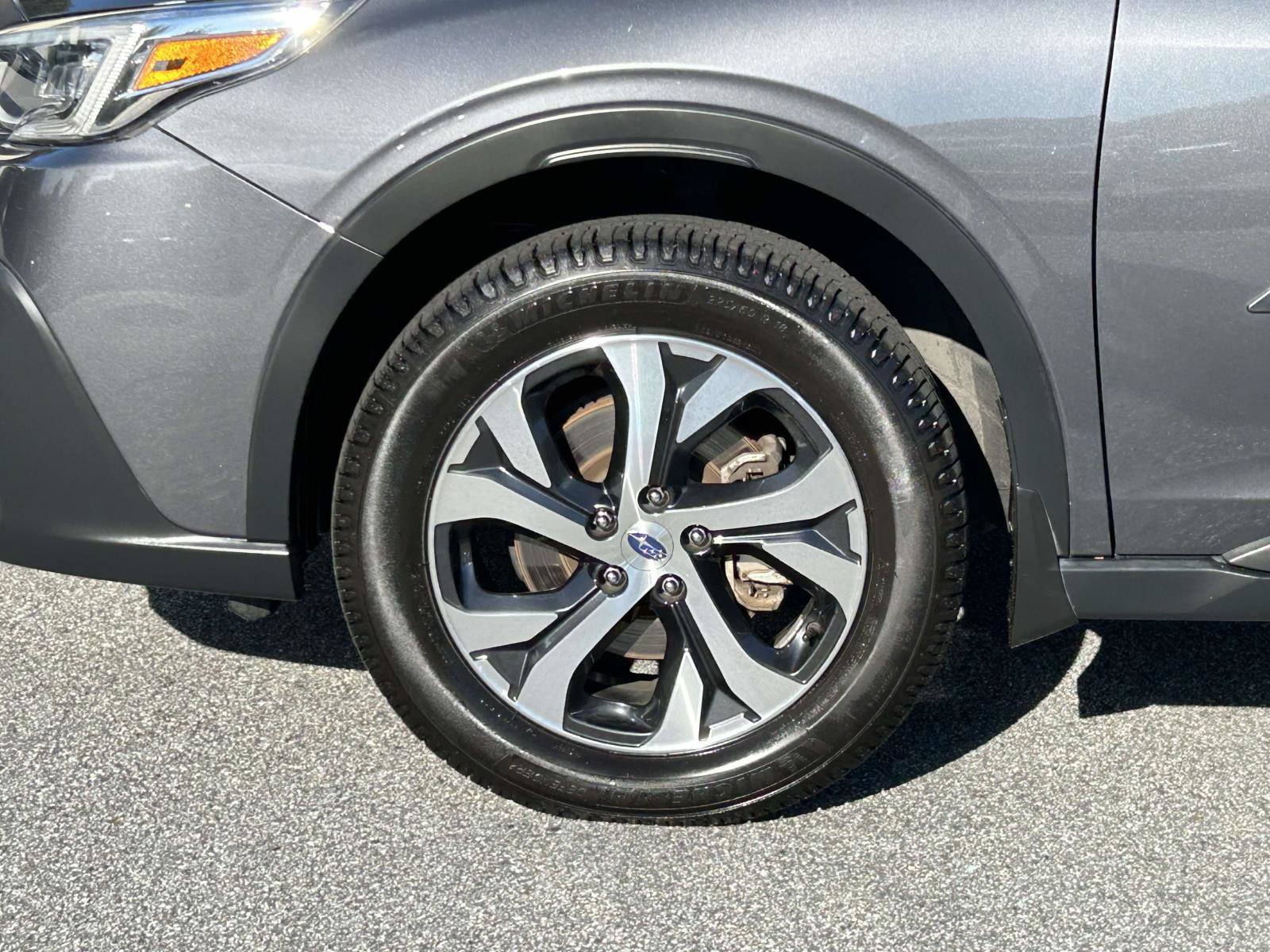 Used 2020 Subaru Outback Limited w/ Popular Package #2 AWD/4WD image 9