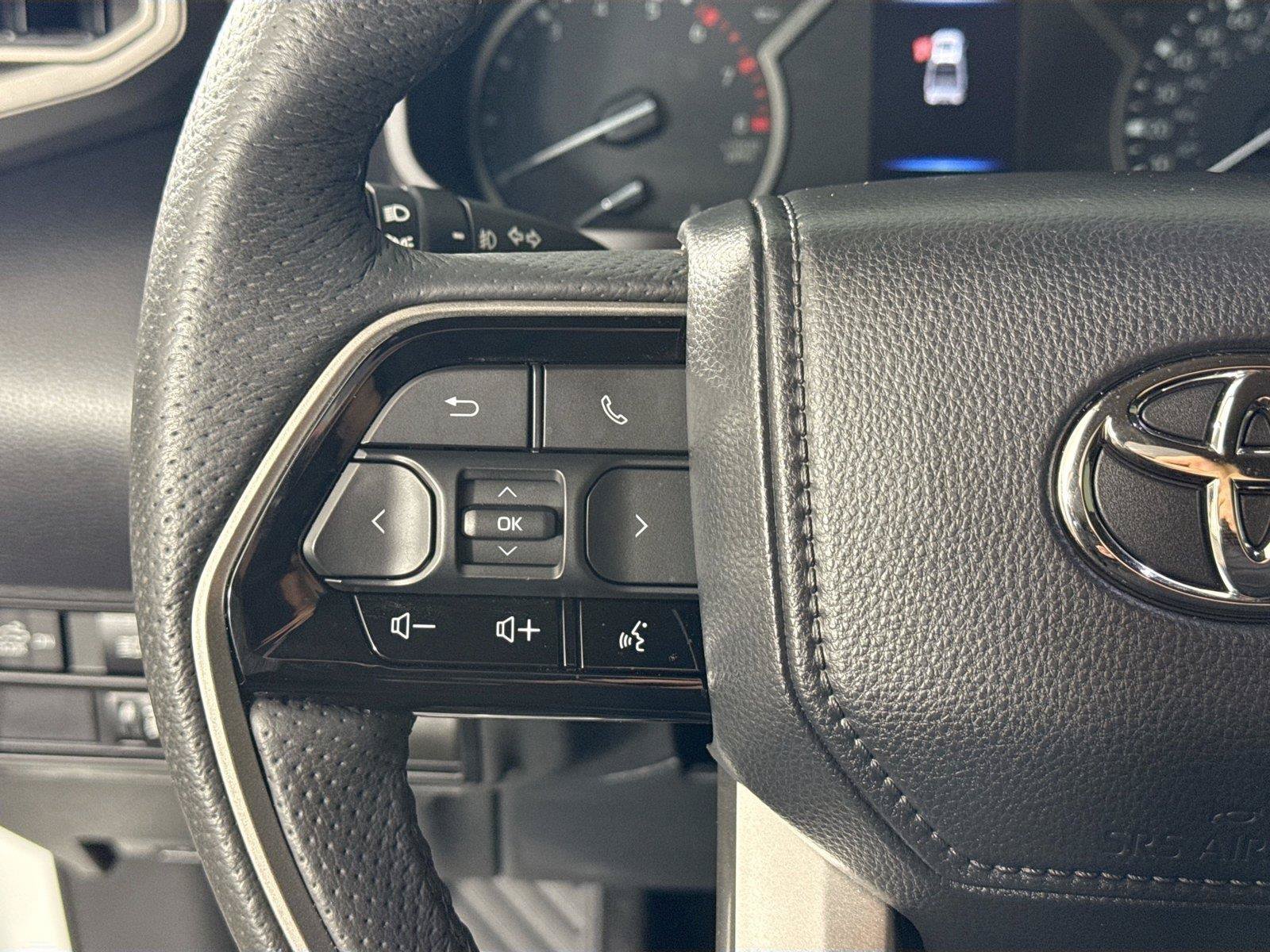 Used 2023 Toyota Tundra SR5 w/ SR5 Premium Package RWD image 17