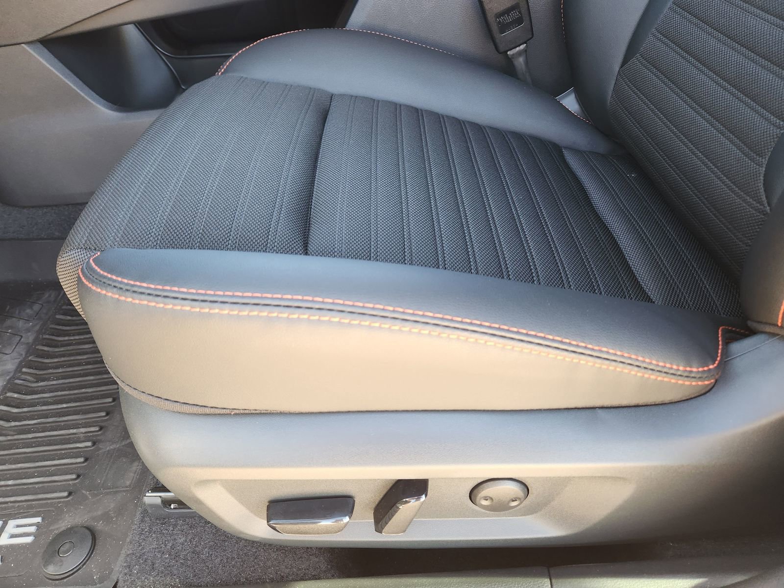 New 2026 Nissan Rogue SV w/ Rock Creek Premium Package image 21