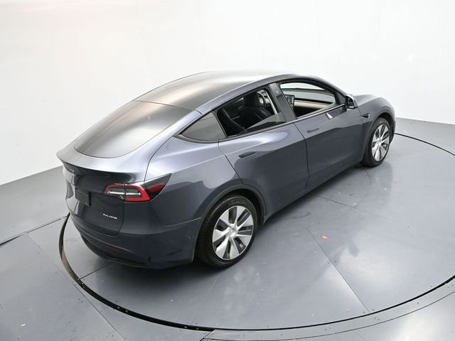 Used 2021 Tesla Model Y Long Range image 23