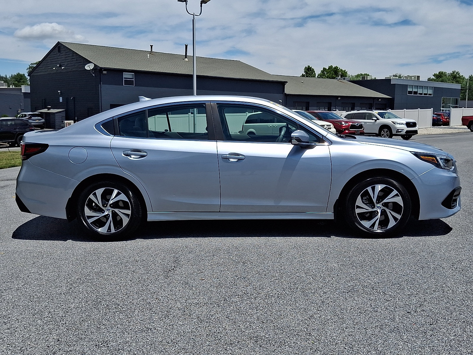 Used 2020 Subaru Legacy Premium AWD/4WD image 8