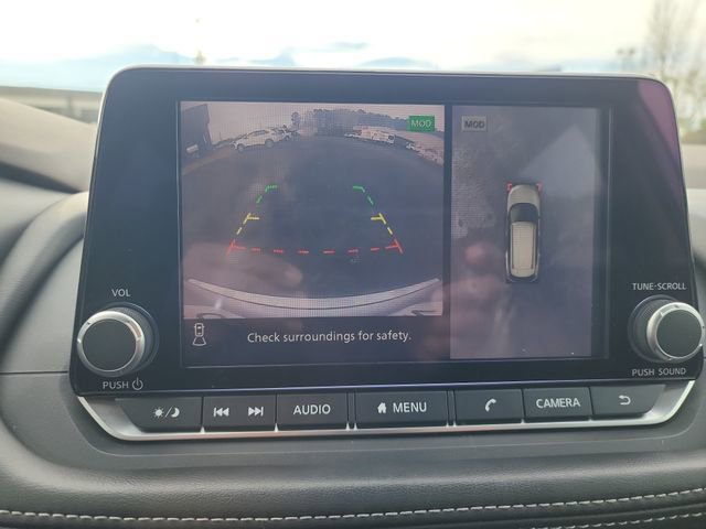 Used 2021 Nissan Rogue SV image 22