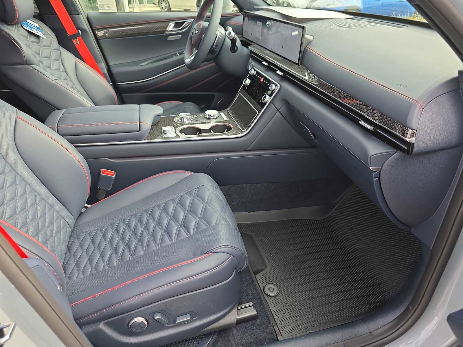 New 2026 Genesis GV80 3.5T e-SC image 30