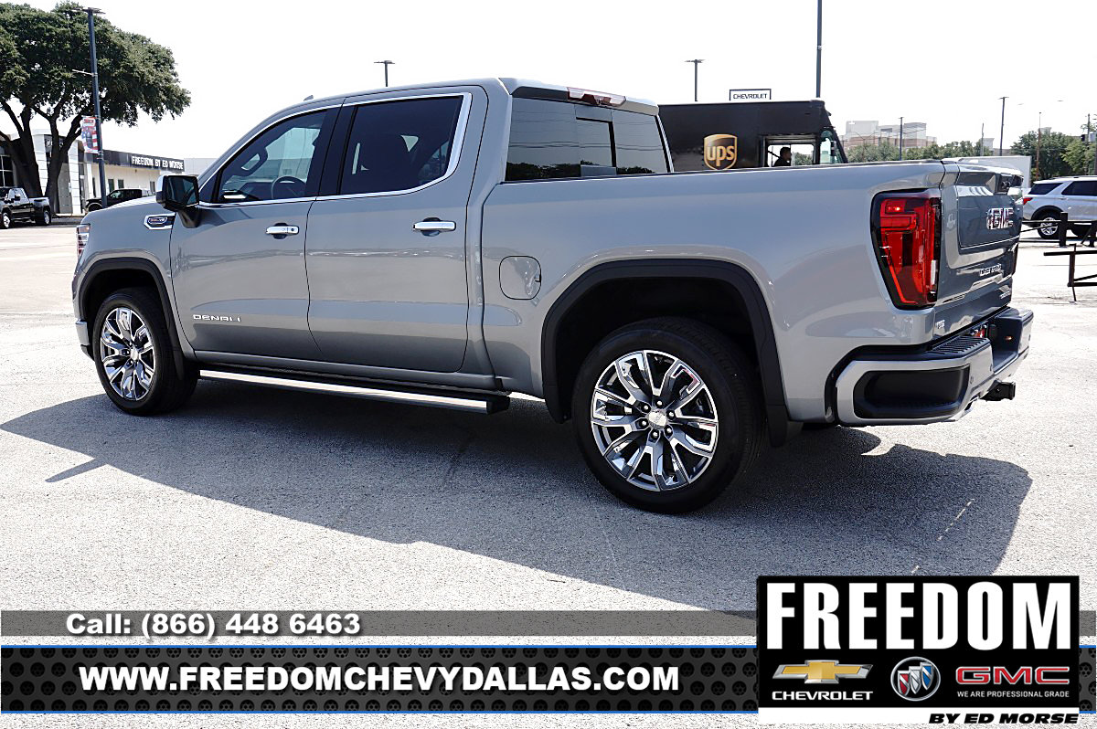 New 2026 GMC Sierra 1500 Denali w/ Denali Reserve Package AWD/4WD image 5
