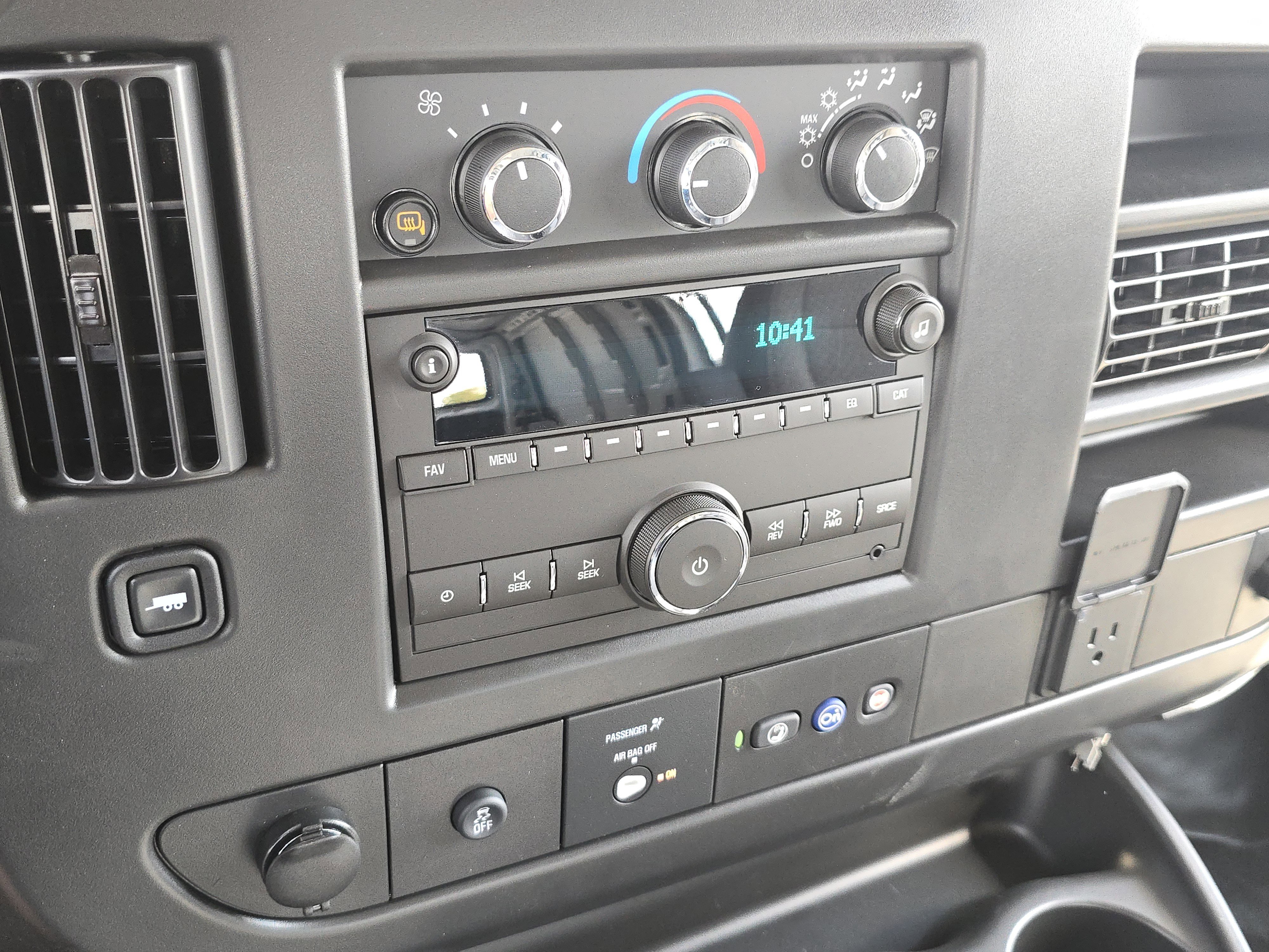 New 2025 Chevrolet Express 3500 Extended w/ Driver Convenience Package image 28