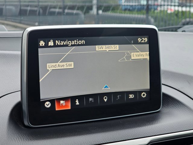 Used 2015 MAZDA MAZDA3 i Grand Touring image 25