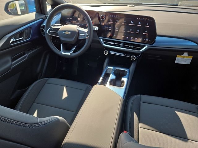 New 2026 Chevrolet Equinox EV LT image 28