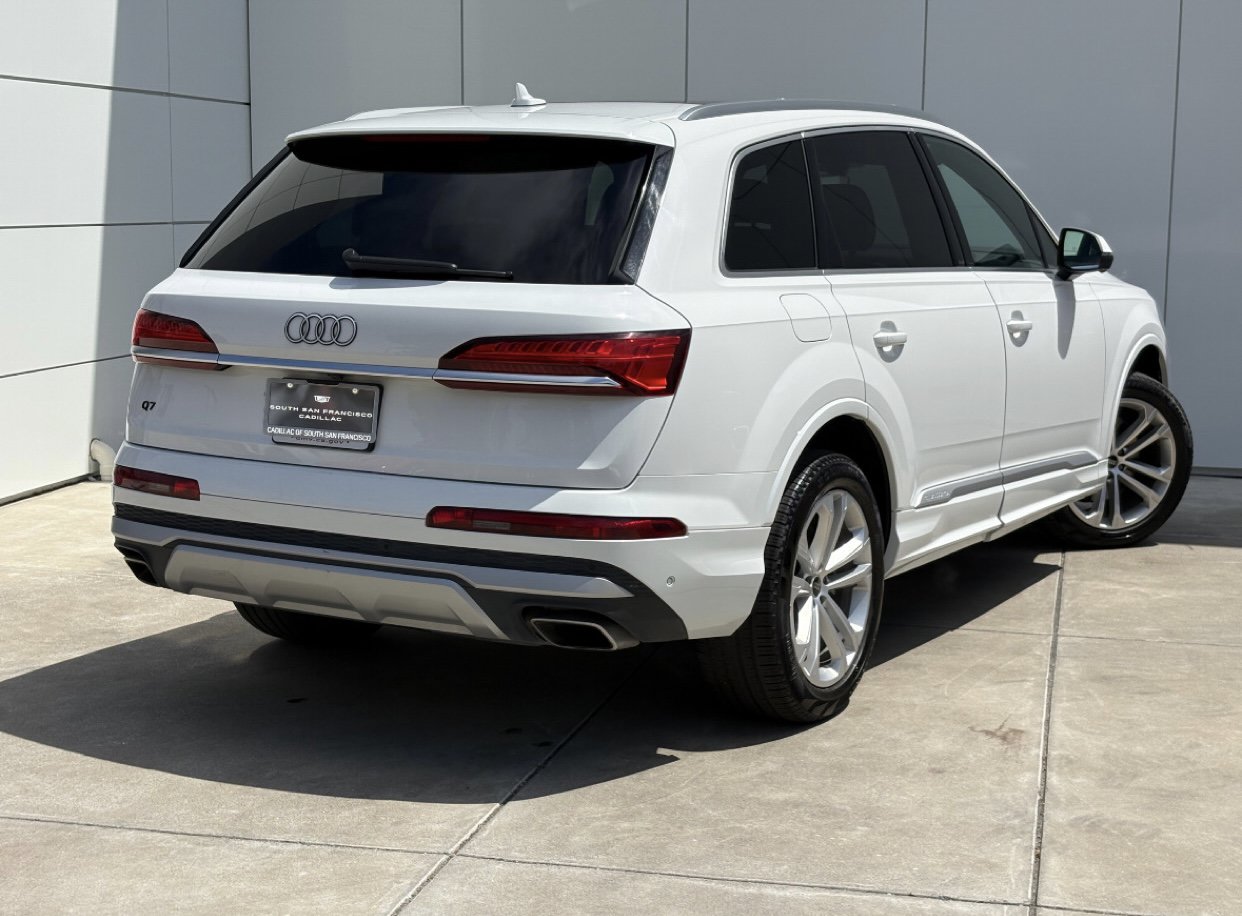 Used 2025 Audi Q7 3.0T Premium Plus AWD/4WD image 7