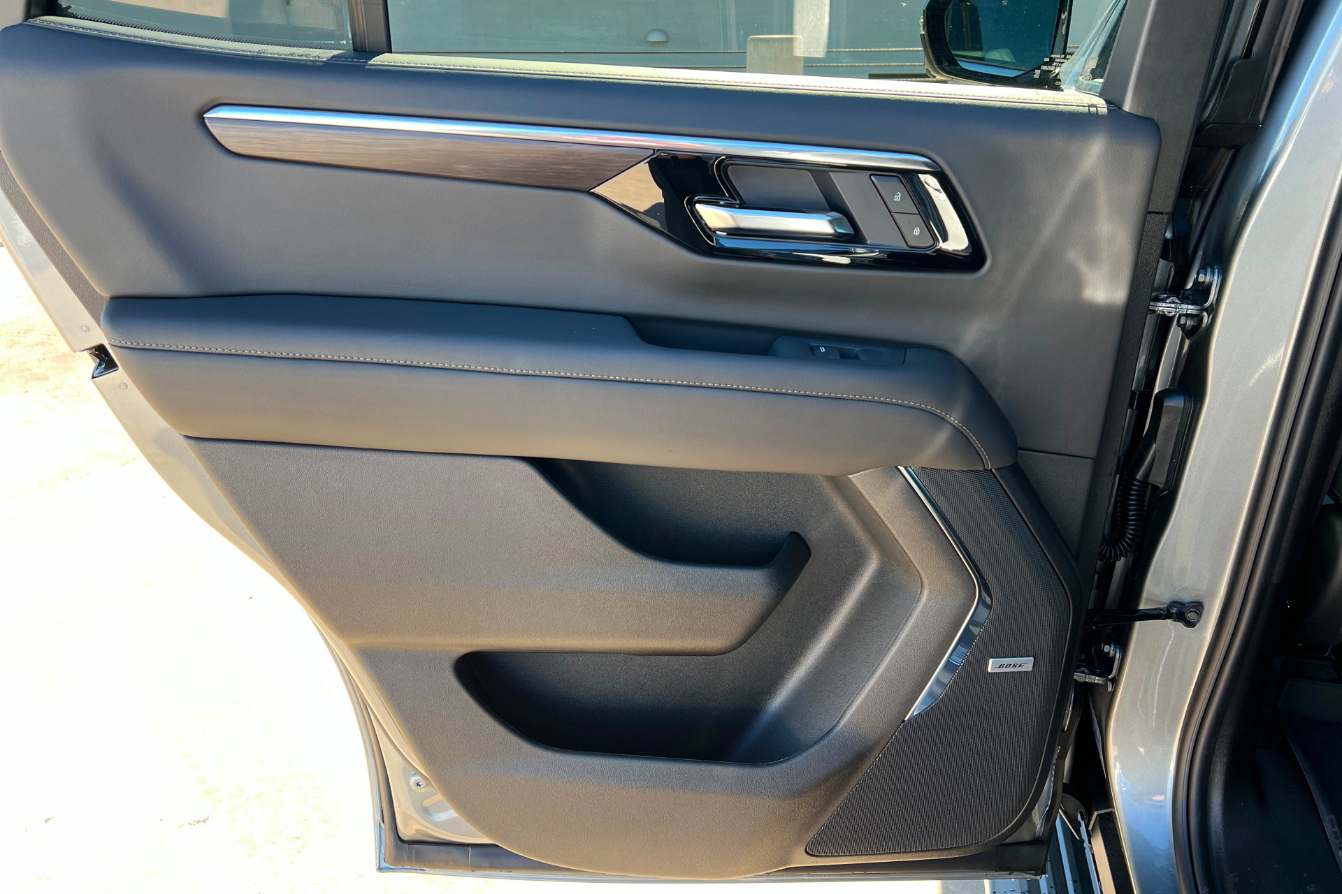 New 2026 Chevrolet Tahoe LT w/ Comfort Package AWD/4WD image 19