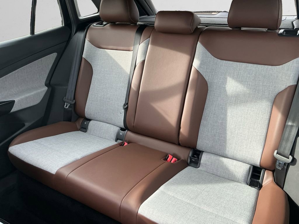 New 2026 Volkswagen ID.4 Pro image 13