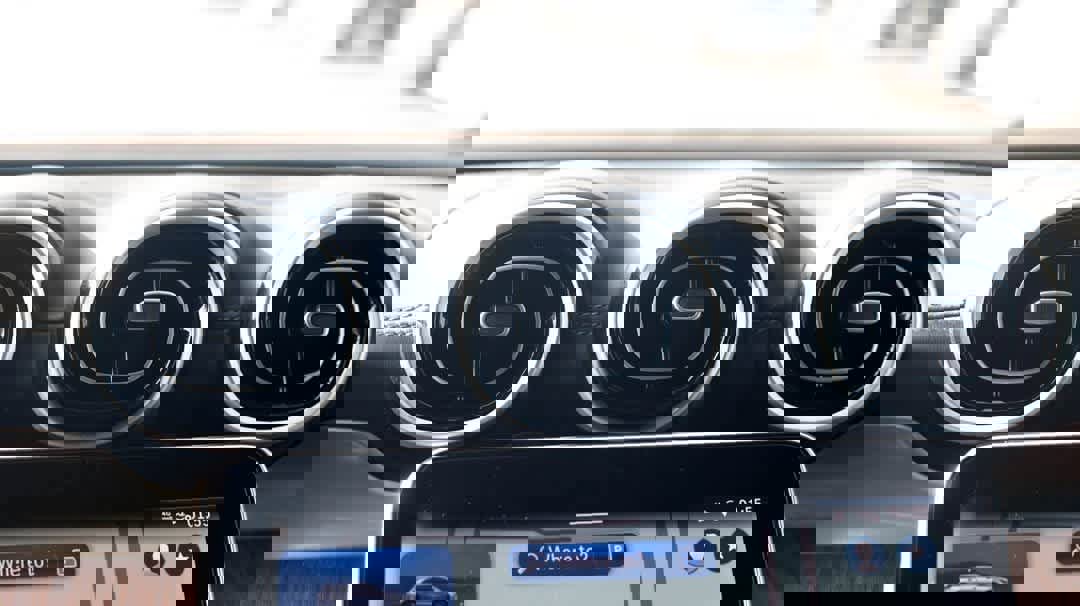 Certified 2023 Mercedes-Benz GLC 300 4MATIC image 18