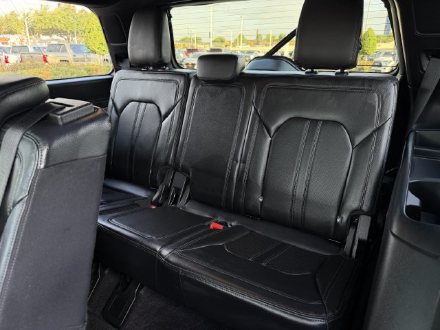 Used 2018 Ford Expedition Limited w/ Equipment Group 302A RWD image 26