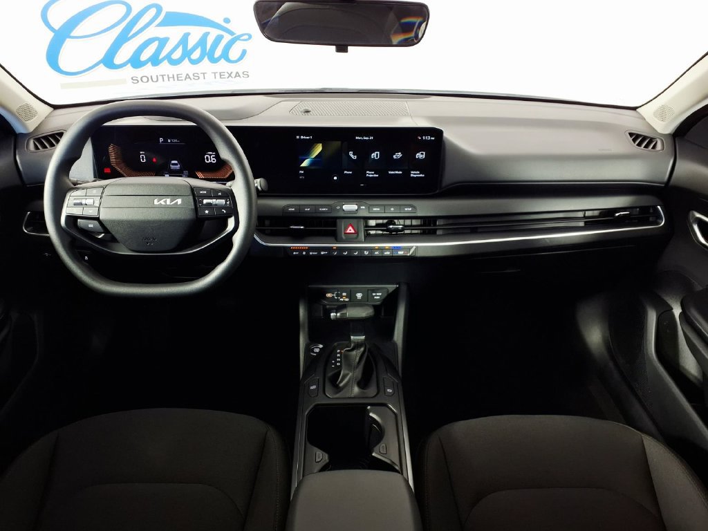 Used 2026 Kia K4 FWD image 14